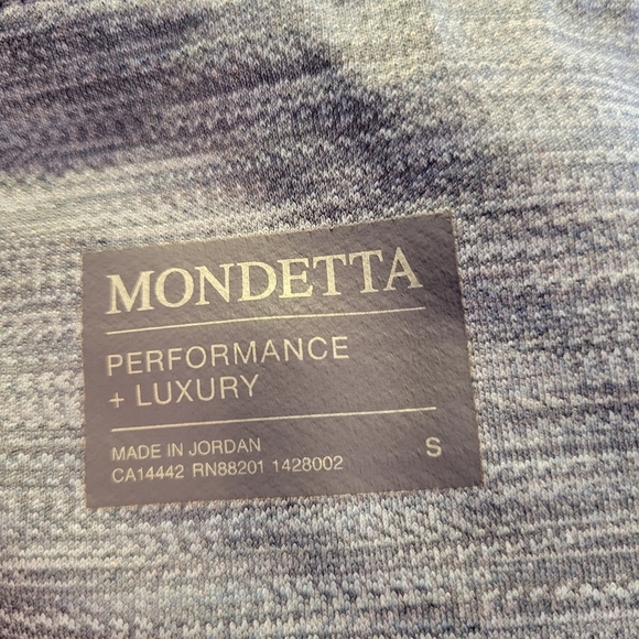 Mondetta Textured Gray High-Waisted Leggings - Picture 4 of 6